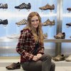 Ashlee Simpson promotes Skeckers shoes