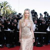 Adriana Karembeu exposed her cleavage in Cannes