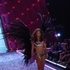 Adriana Lima exposed her bra and panties for Victorias Secret