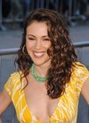 Alyssa Milano exposed her cleavage in Cannes