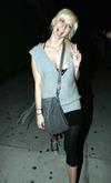 Ashlee Simpson exposed her black lace bra