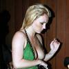 Britney Spears exposed her boobs and cleavage