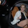 Britney Spears exposed her no panties upskirt flash