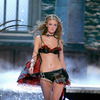 Caroline Trentini exposed her bra and panties for Victorias Secret