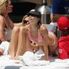 Eva Longoria exposed her pink bikini