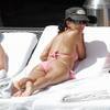 Eva Longoria exposed her pink bikini