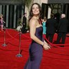 Evangeline Lilly exposed her cleavage in a hot dress