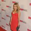 Hayden Panettiere exposed her cleavage in a red dress