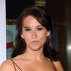 Lacey Chabert exposed her cleavage