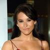 Lacey Chabert exposed her cleavage