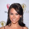 Lacey Chabert exposed her cleavage