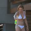 Lindsay Lohan exposed her butt in a bikini