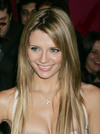 Mischa Barton exposed her cleavage