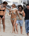 Nicole Richie exposed her string bikini