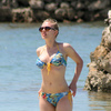 Scarlett Johansson exposed her bikini