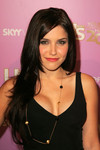 Sophia Bush exposed her cleavage